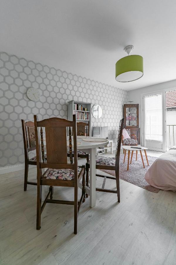 Le Dejoux - Appartement Avec Terrasse En Centre Ville Vichy Eksteriør bilde