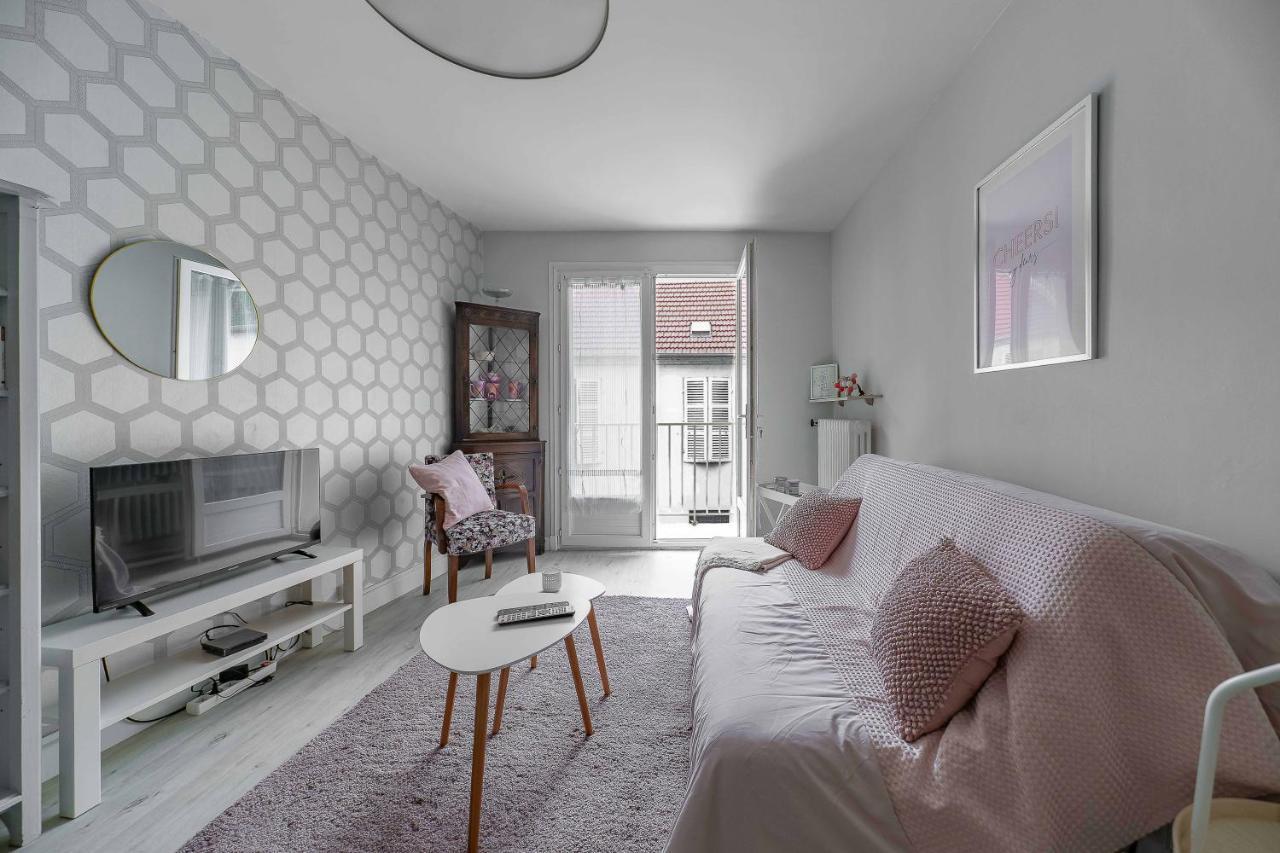 Le Dejoux - Appartement Avec Terrasse En Centre Ville Vichy Eksteriør bilde